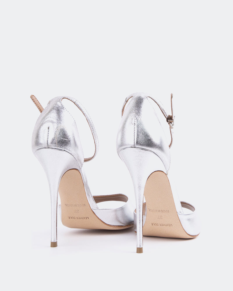 L'intervalle Analu Argent Métal Argent