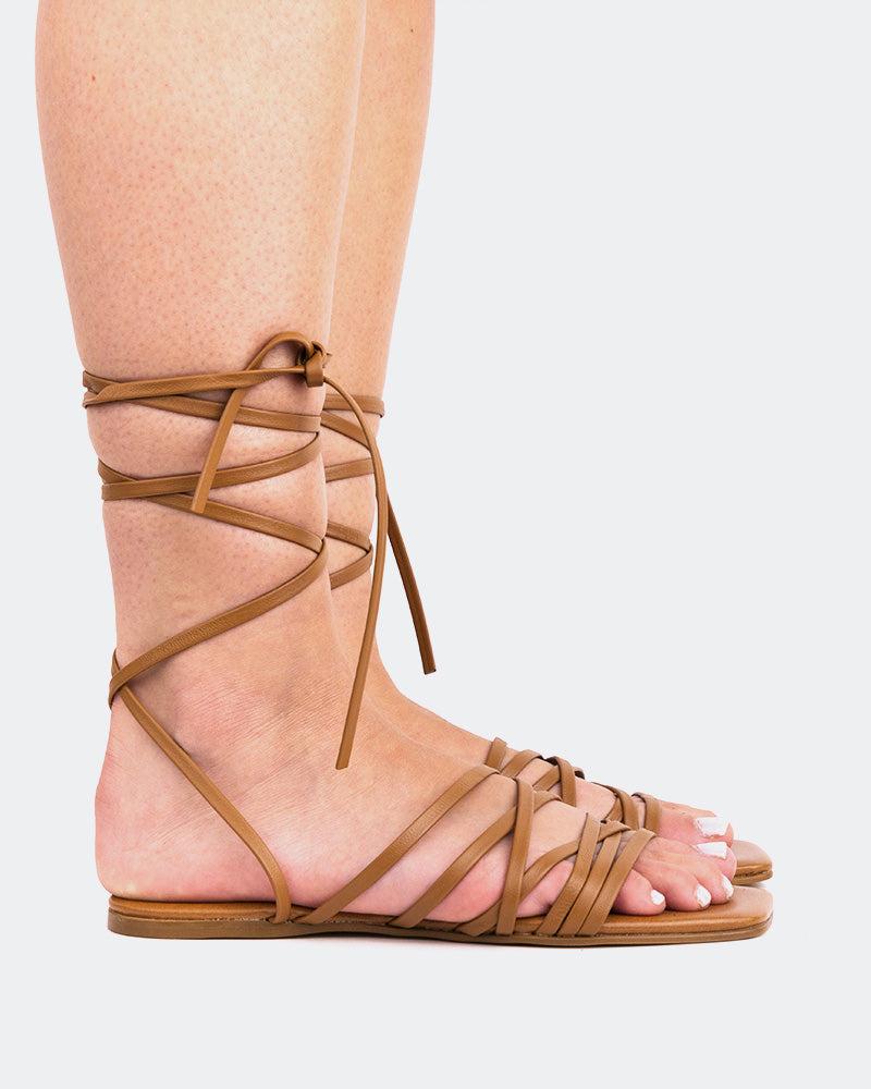 l'intervalle Aperol Ocre Cuir Ocre