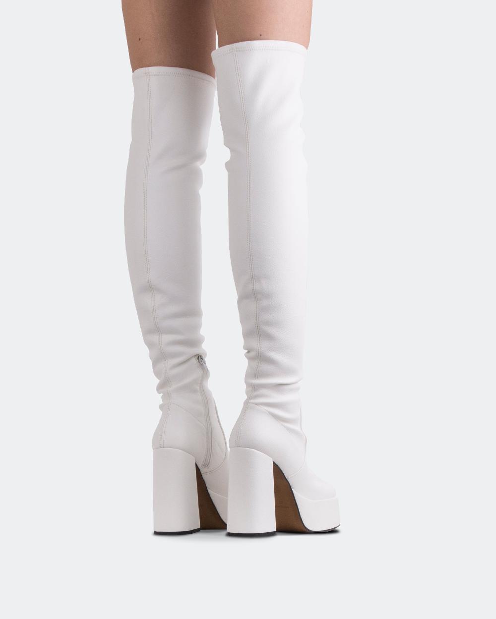 L'intervalle Azalea Blanc Étirer Blanc