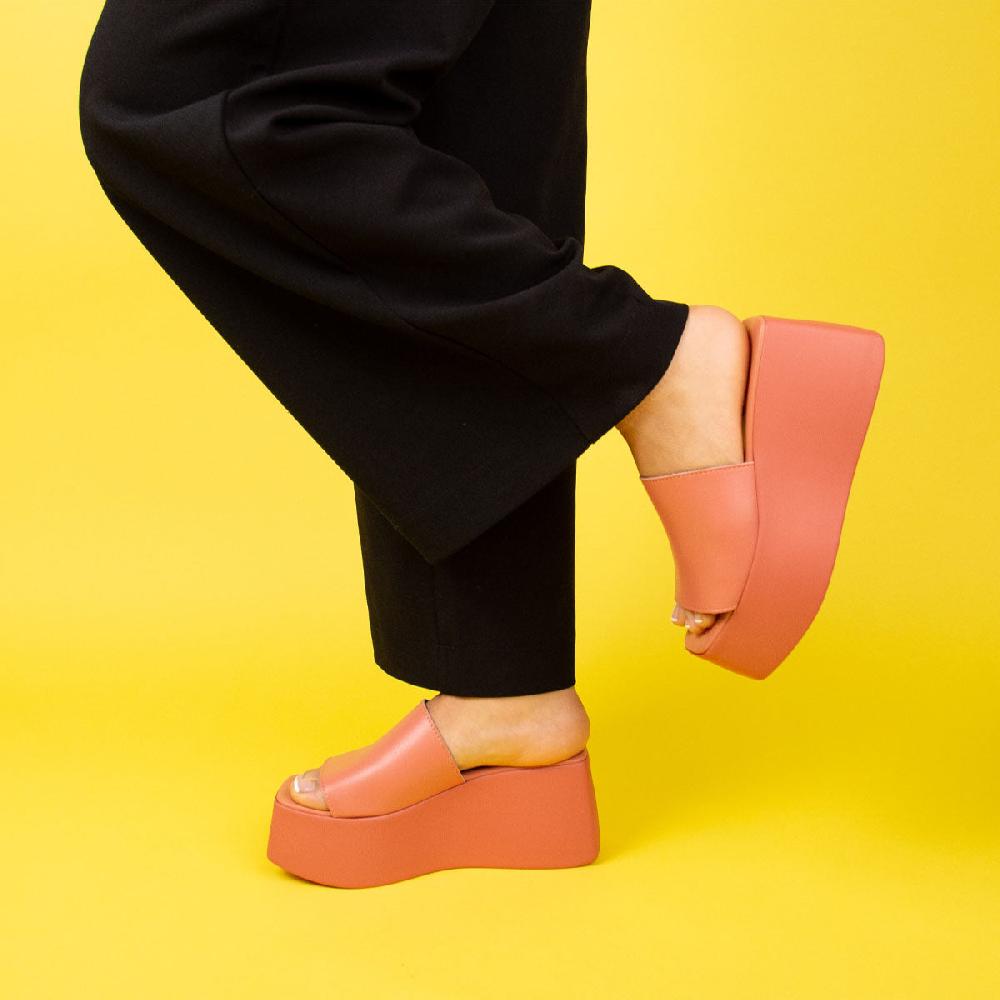 L'intervalle Bae Rose Cuir Rose