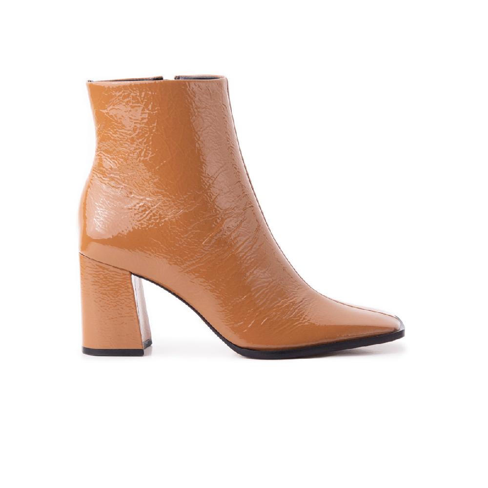 l'intervalle Bally Chestnut Naplack Brun