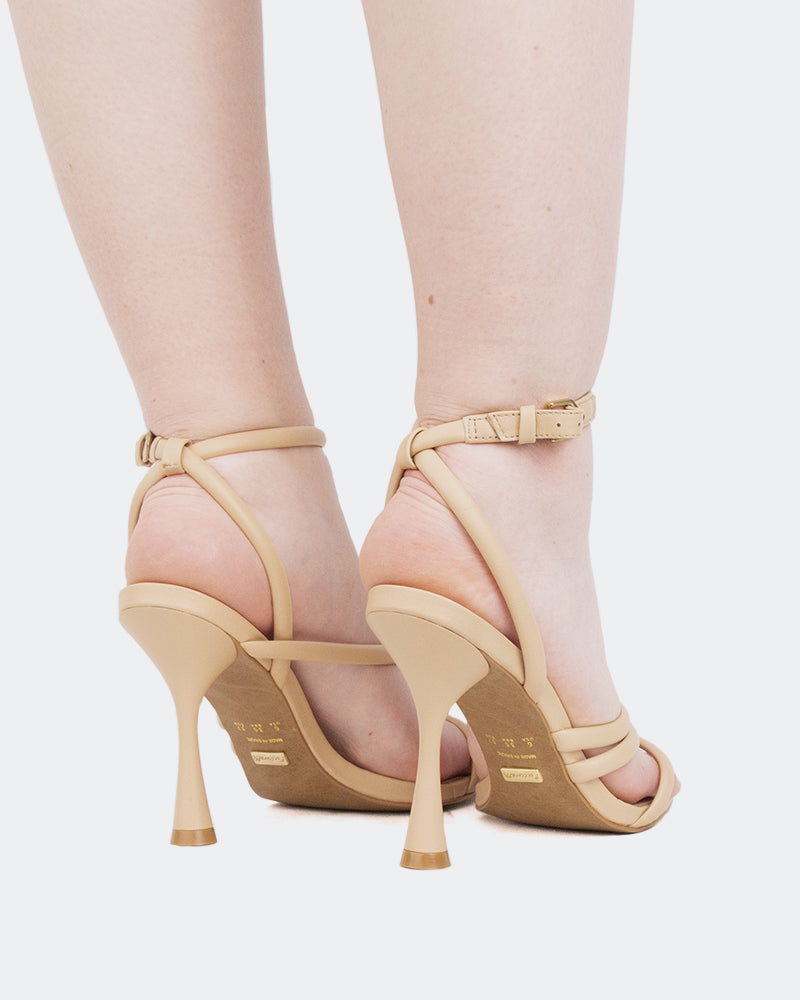 L'intervalle Barasti Ocre Cuir Ocre