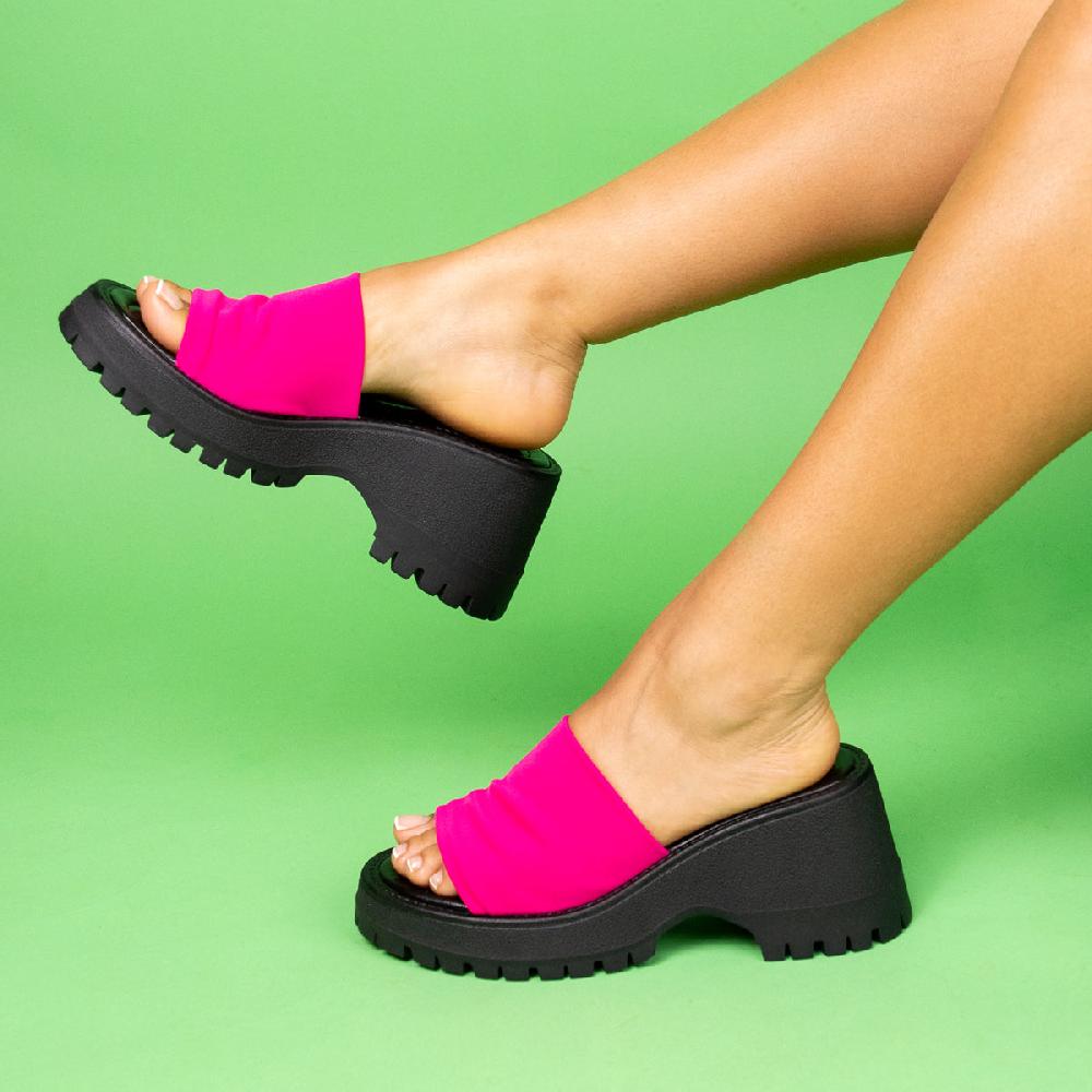 L'intervalle Batisti Fuchsia Lycra Rose