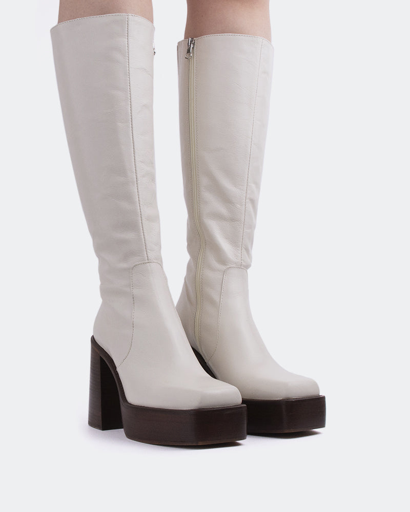 L'intervalle Bourgeois Blanc Cassé Cuir Blanc