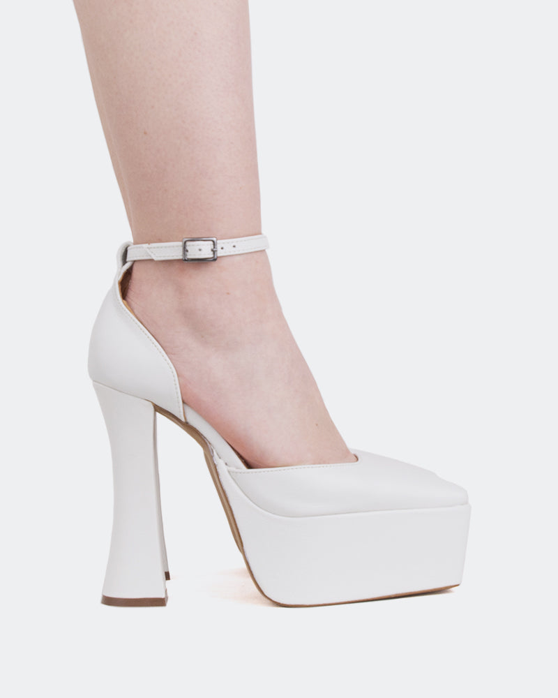 l'intervalle Cabaret Blanc Cuir/Cuir Blanc Blanc