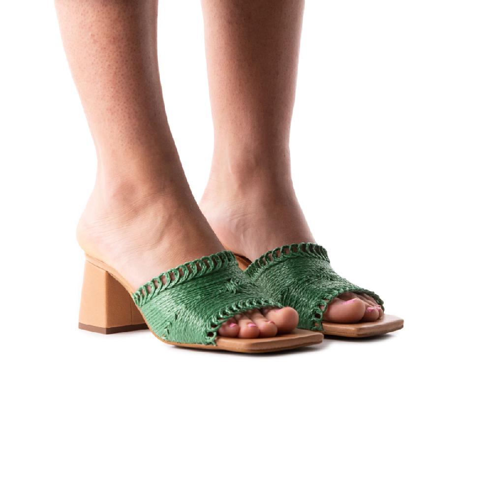 L'intervalle Calzada Vert Tricot Vert