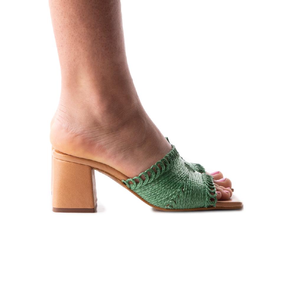 l'intervalle Calzada Vert Tricot Vert