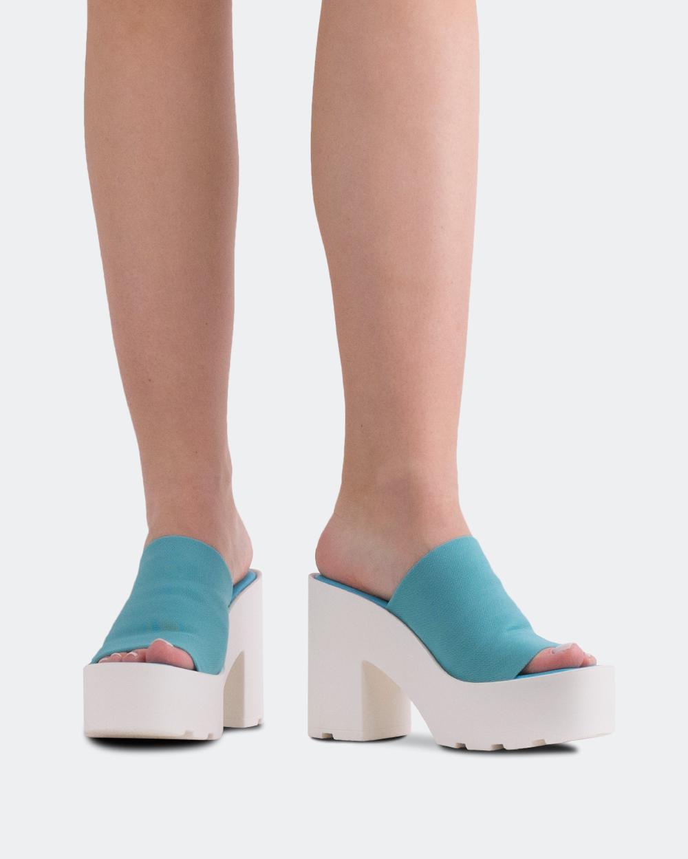 L'intervalle Carangi Bleu Lycra Bleu