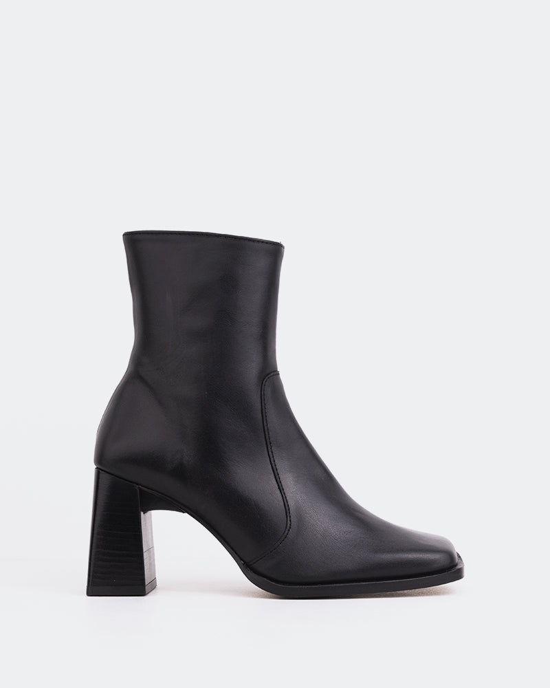 l'intervalle Chard Noir Cuir Noir