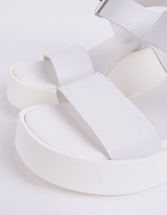 L'intervalle Cher Blanc Leather Blanc
