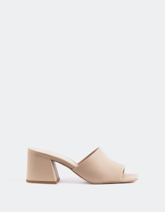 l'intervalle Clarabelle Cuir Nu Nu