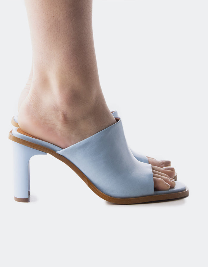 l'intervalle Corvo Pâle Bleu Cuir Bleu