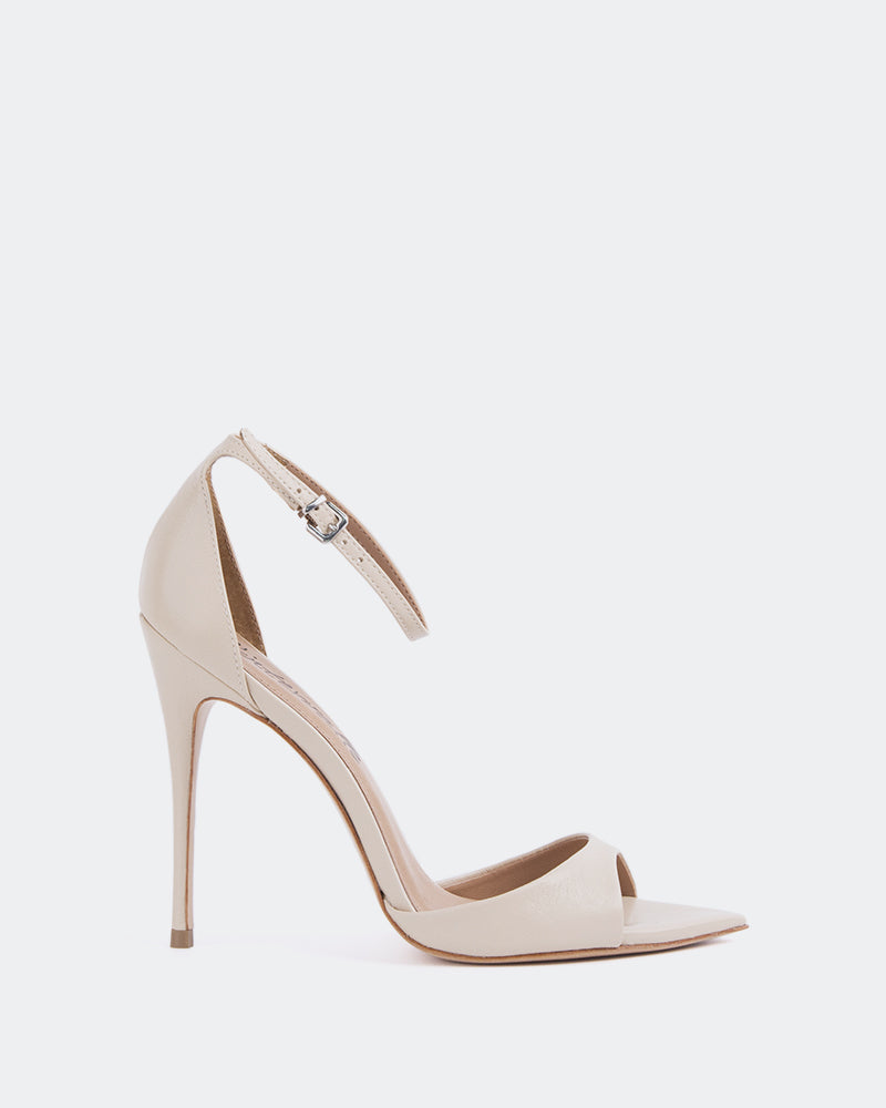 l'intervalle Cristiana cuir beige Nu