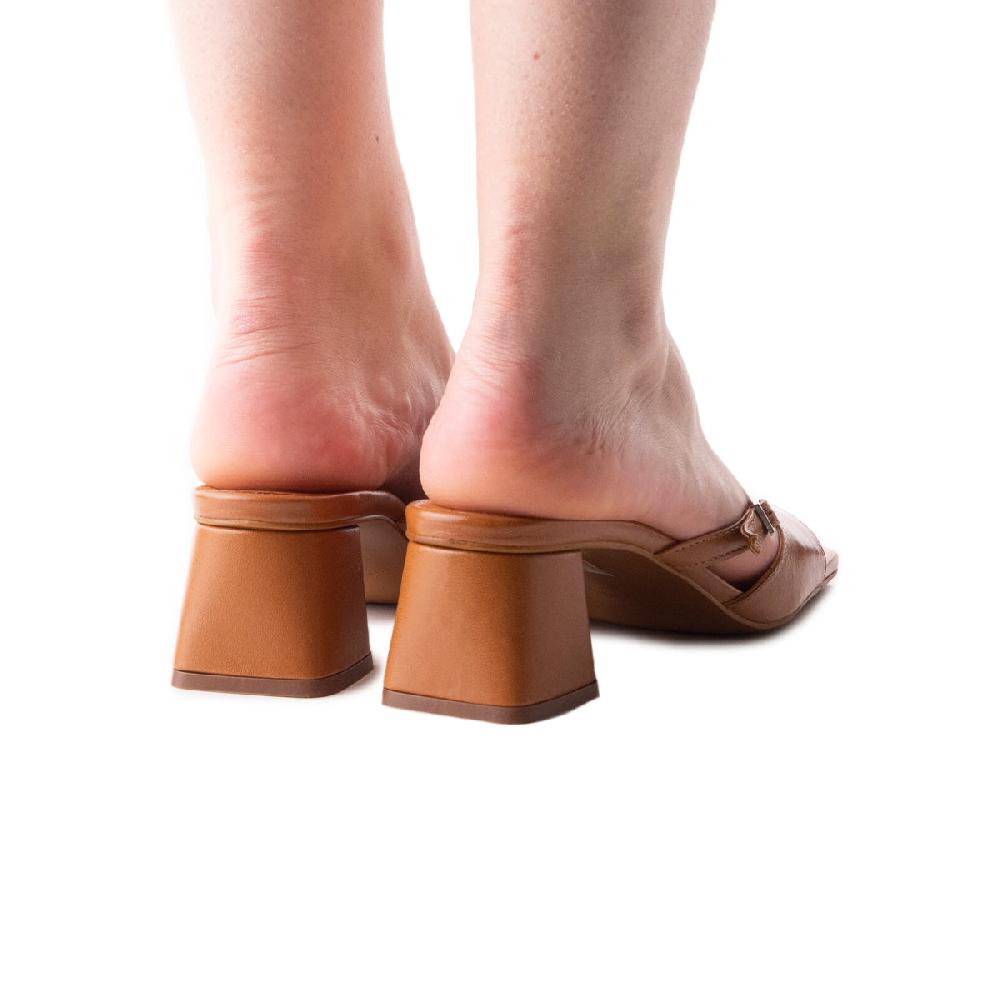 L'intervalle Cuir Carrera Ocre Ocre