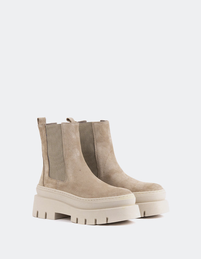 L'intervalle Delya Beige Suède Amande