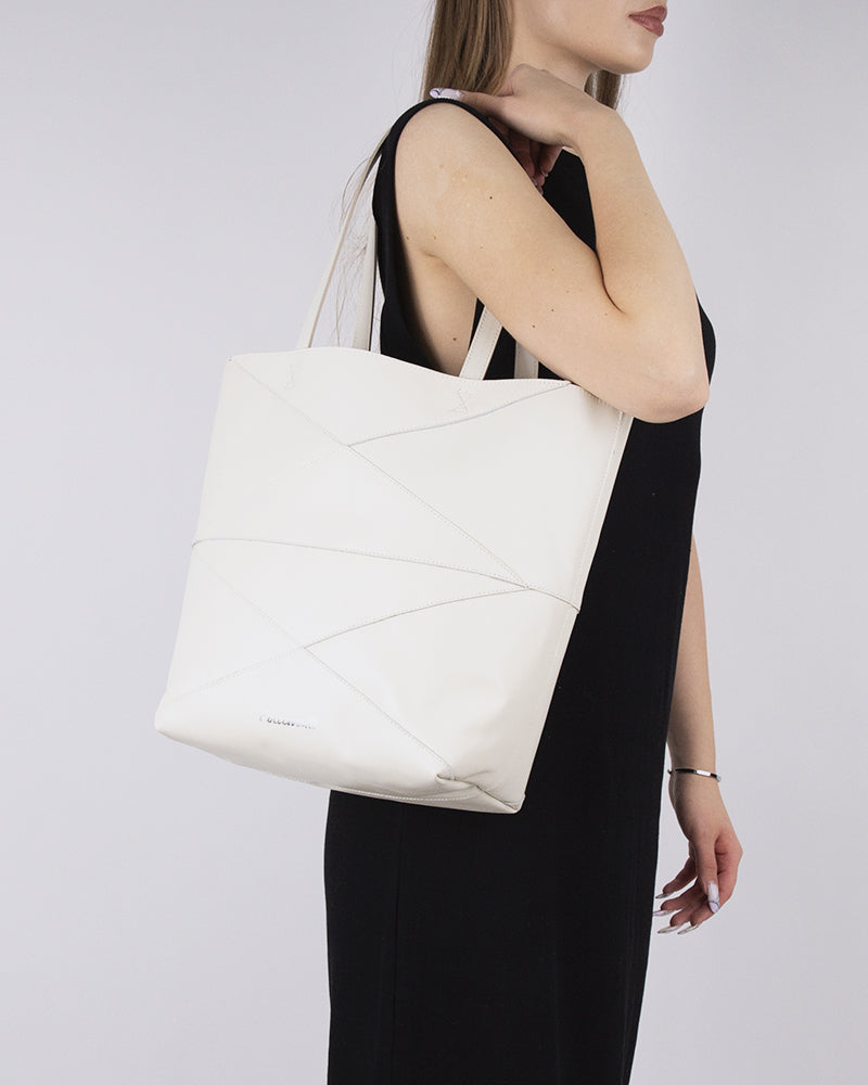 L'intervalle Dialoque Blanc Cuir Blanc