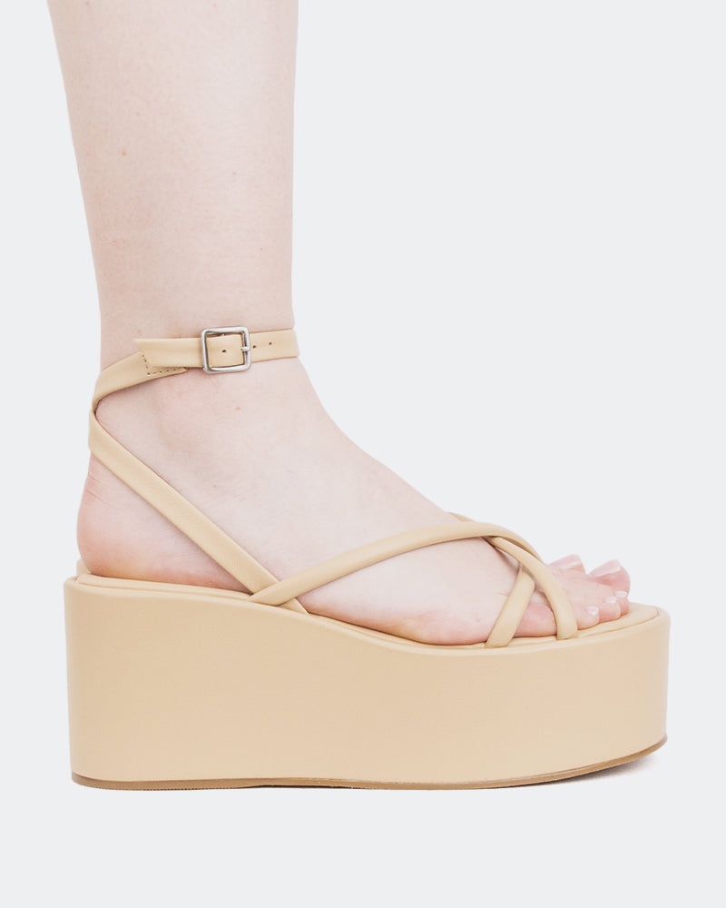 l'intervalle Dionira Chameau Cuir Chameau