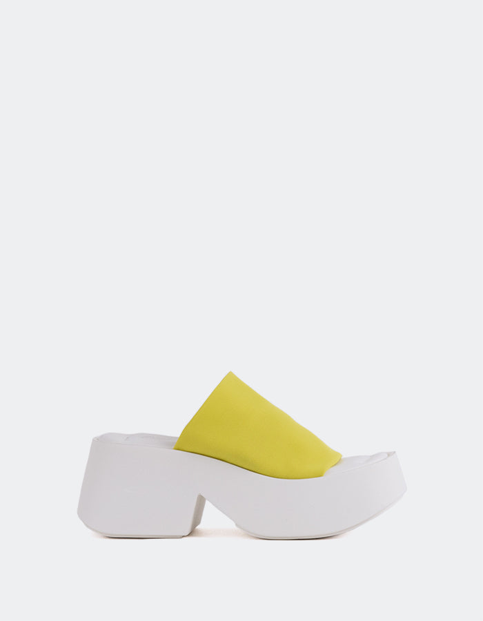 l'intervalle Douce Jaune Lycra Jaune