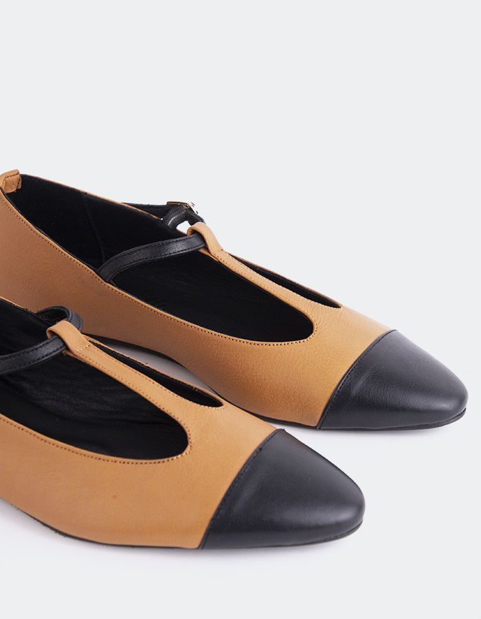 L'intervalle Elara Ocre Noir Cuir Ocre