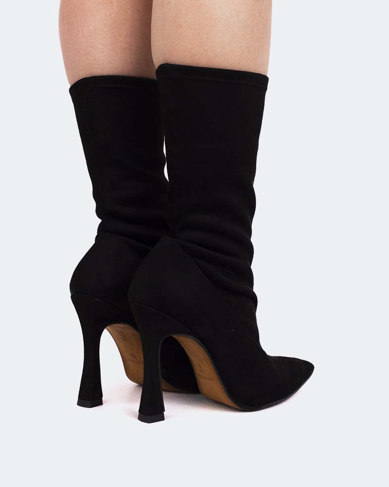 L'intervalle Èze Noir Suède Stretch Noir