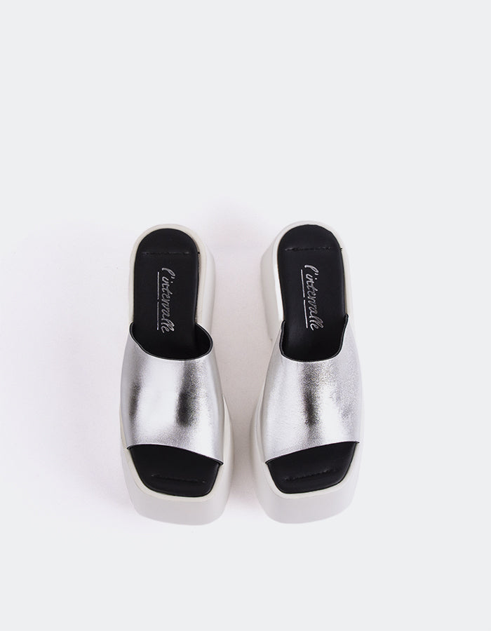 L'intervalle Fidèle Argent Métal Argent