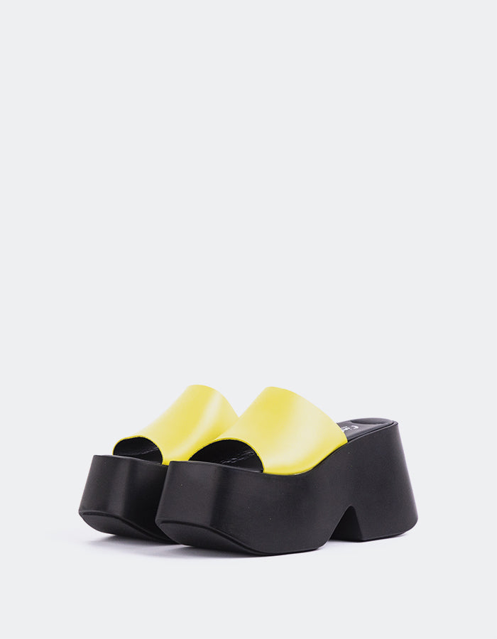 L'intervalle Fidèle Jaune Cuir Jaune