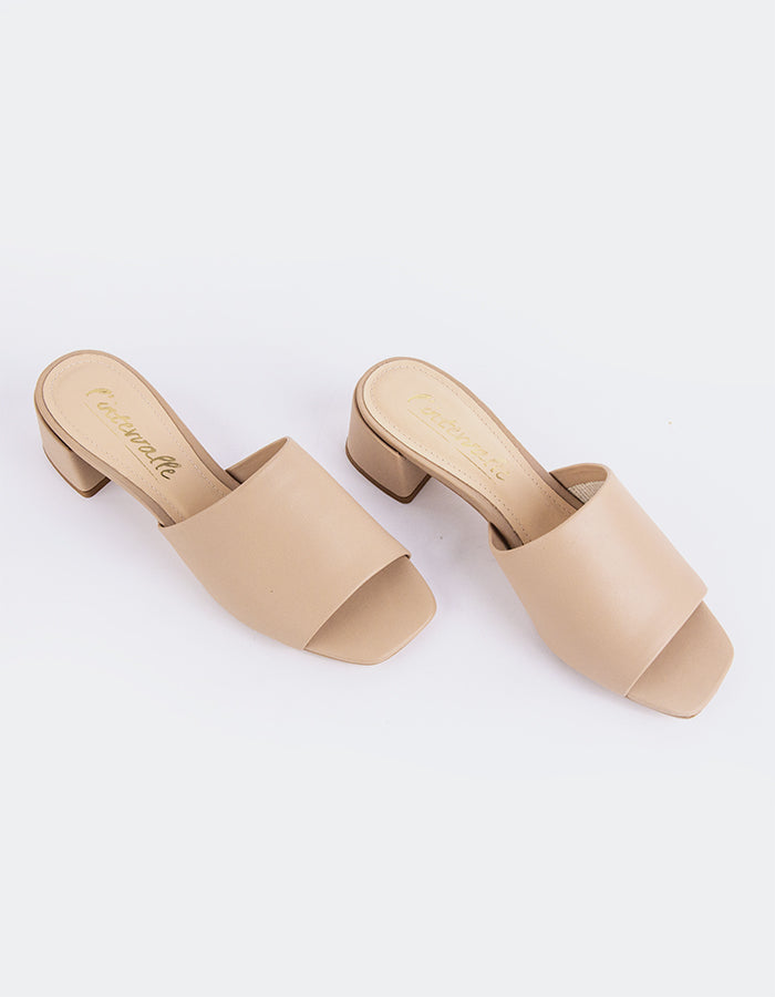 L'intervalle Fortunata Nu Leather Nu