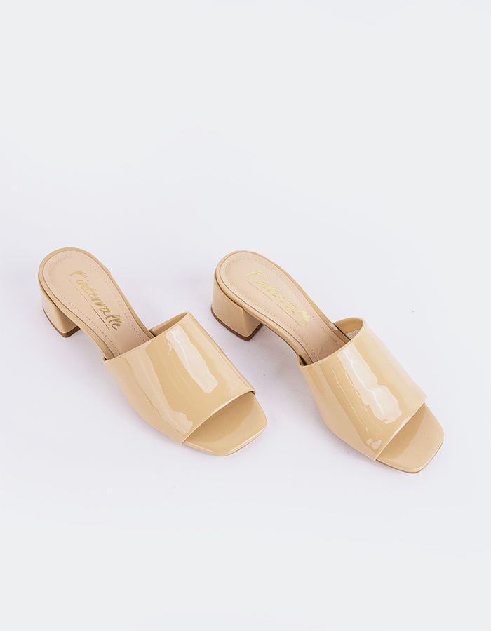 L'intervalle Fortunata Nu Naplack Nu