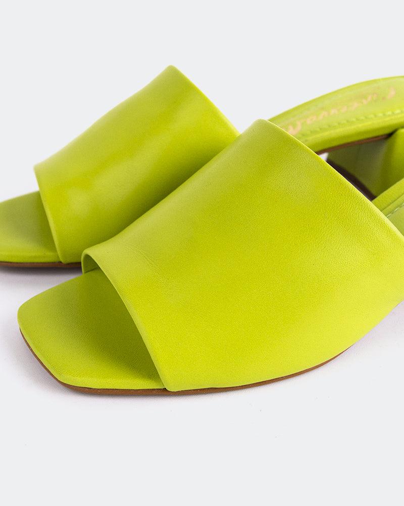 L'intervalle Fortunata Pâle Vert Cuir Vert