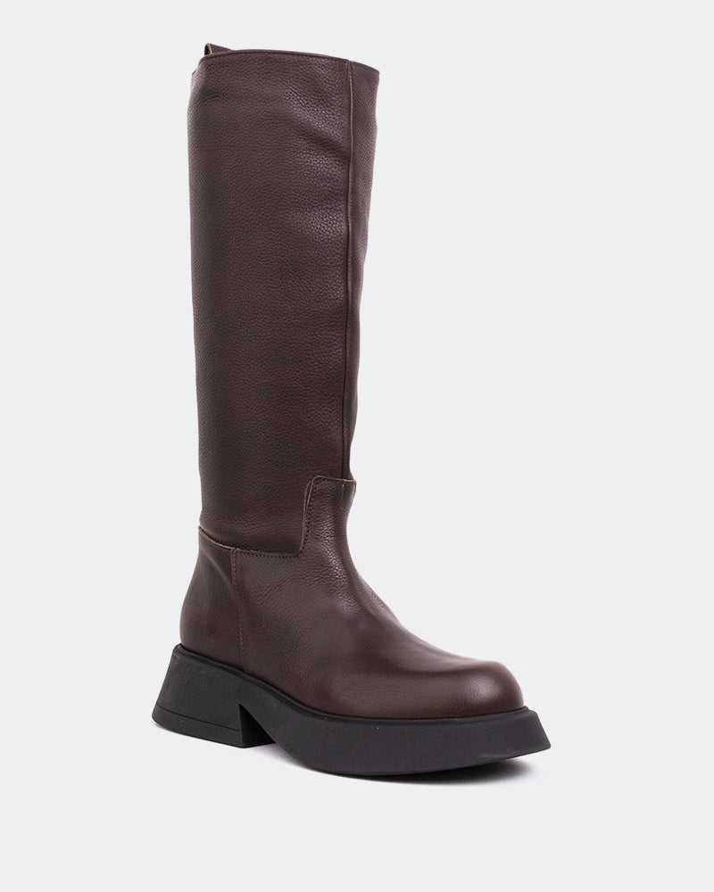 L'intervalle Gare Brun Cuir Brun