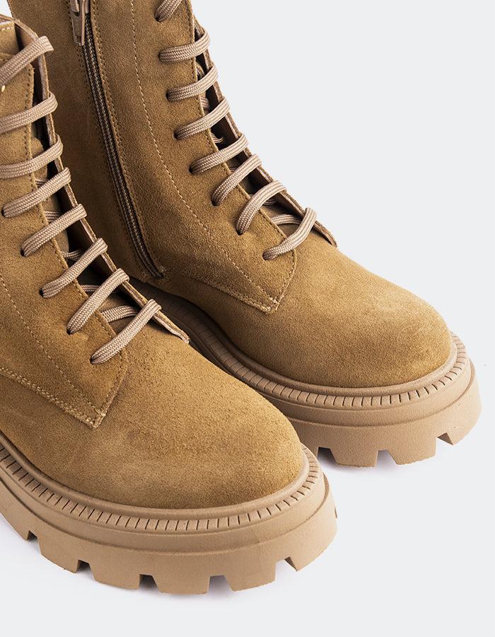 L'intervalle Garrett Amande Suède Amande