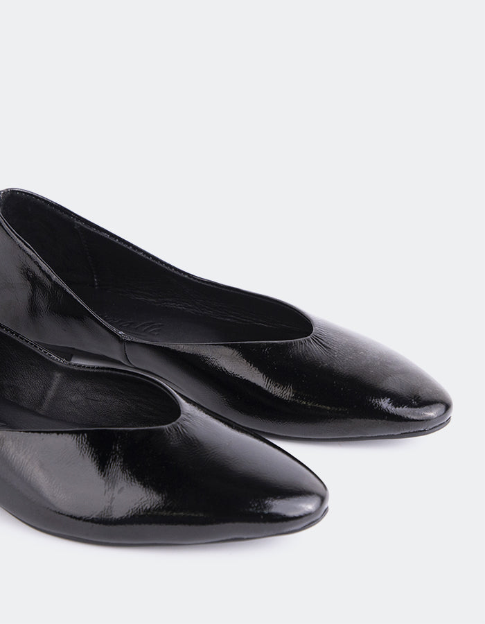 L'intervalle Glissandre Noir Verni Noir