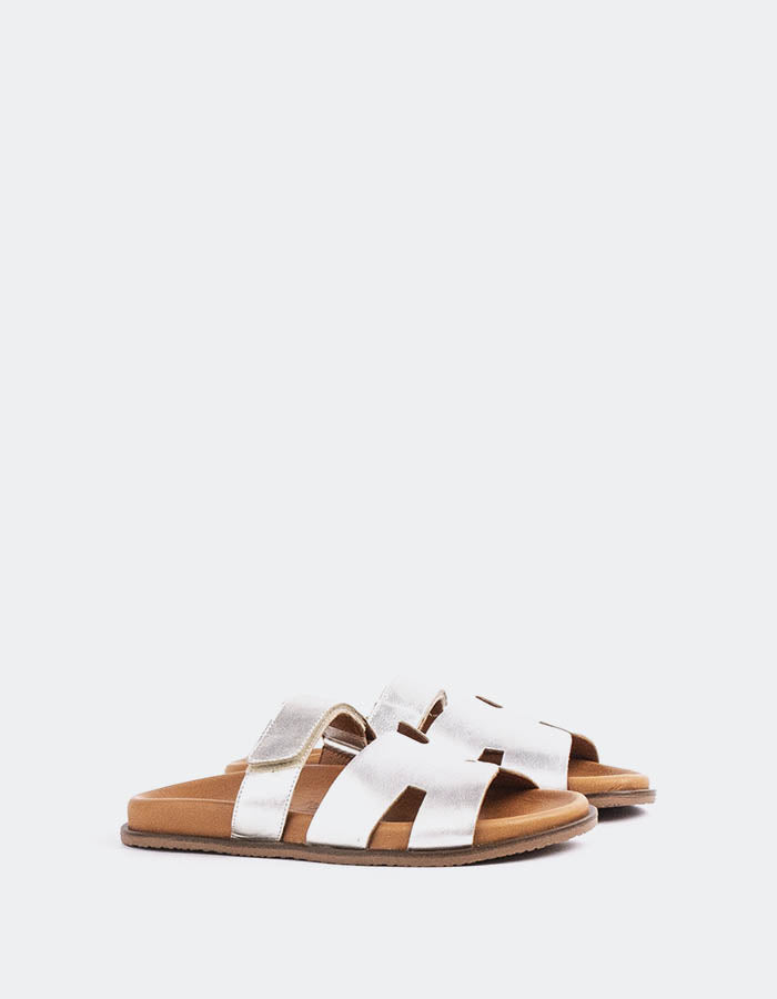 L'intervalle Gustave Argent Métal Argent