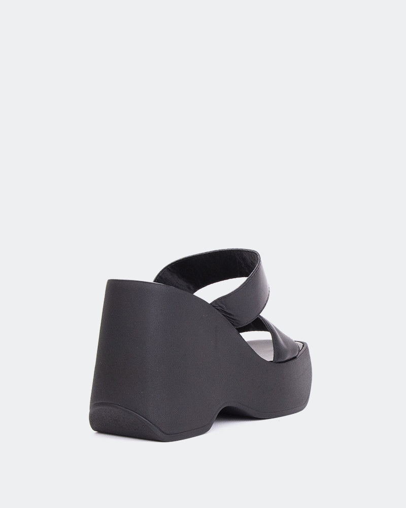 L'intervalle Hadid Noir Cuir Noir