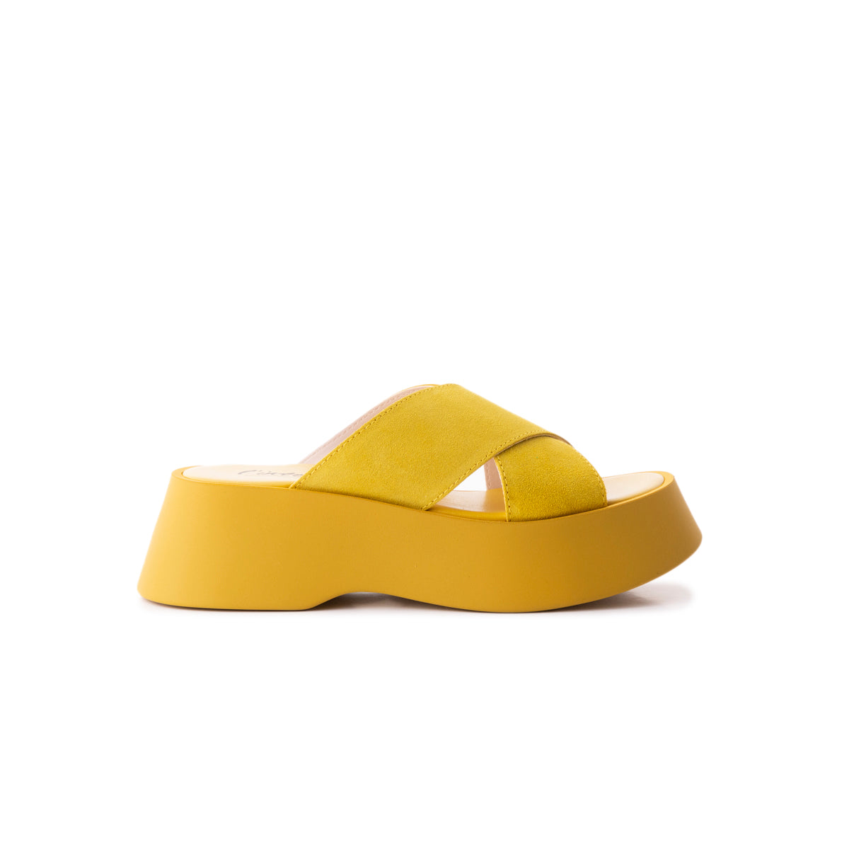 l'intervalle Hai Jaune Suède Jaune