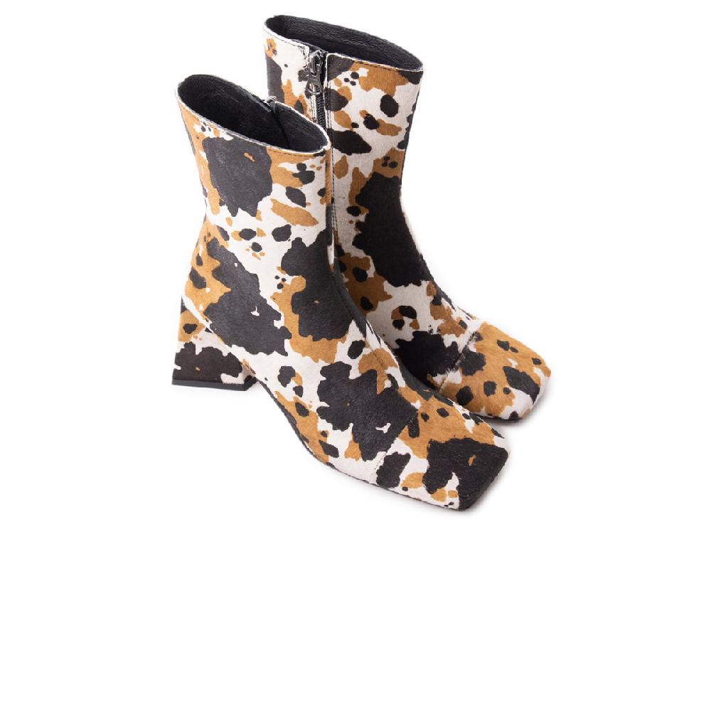 L'intervalle Horgen Multi-couleurs Poney Rose