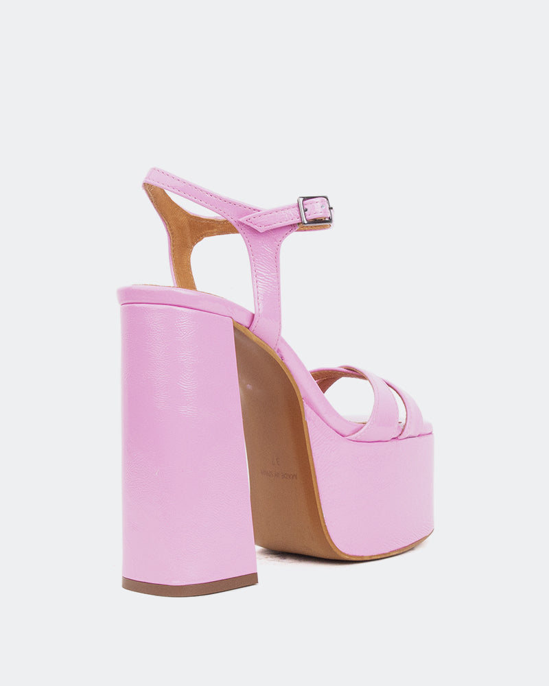 L'intervalle Ives Rose Naplack Rose