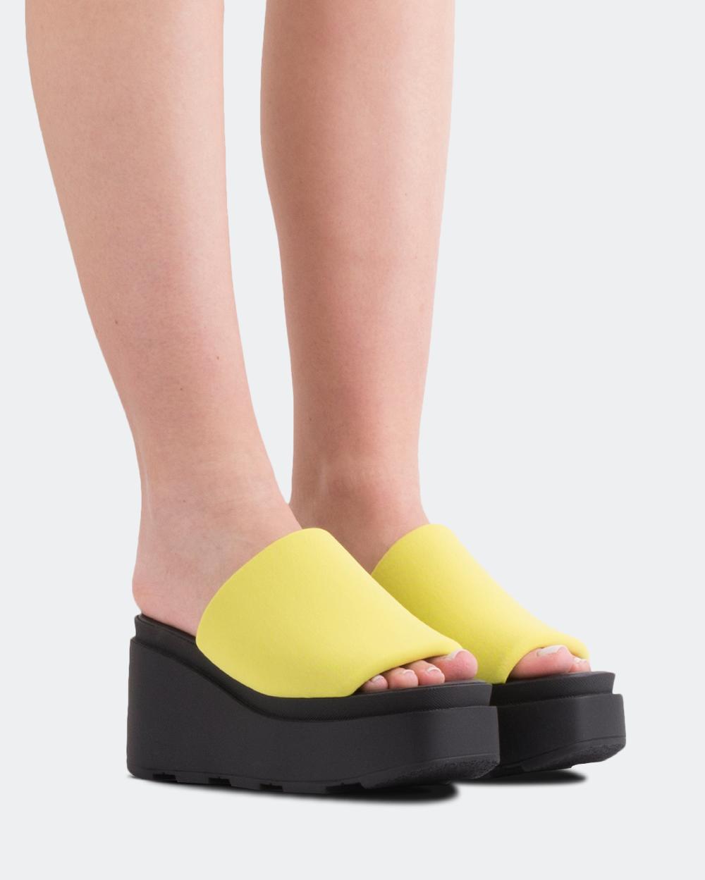 L'intervalle Jenner Jaune Lycra Jaune