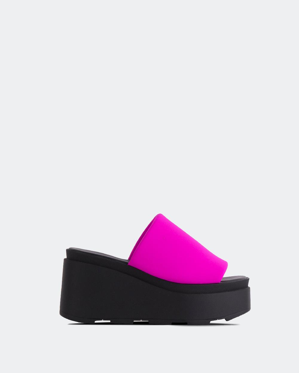 l'intervalle Jenner Rose Lycra Rose