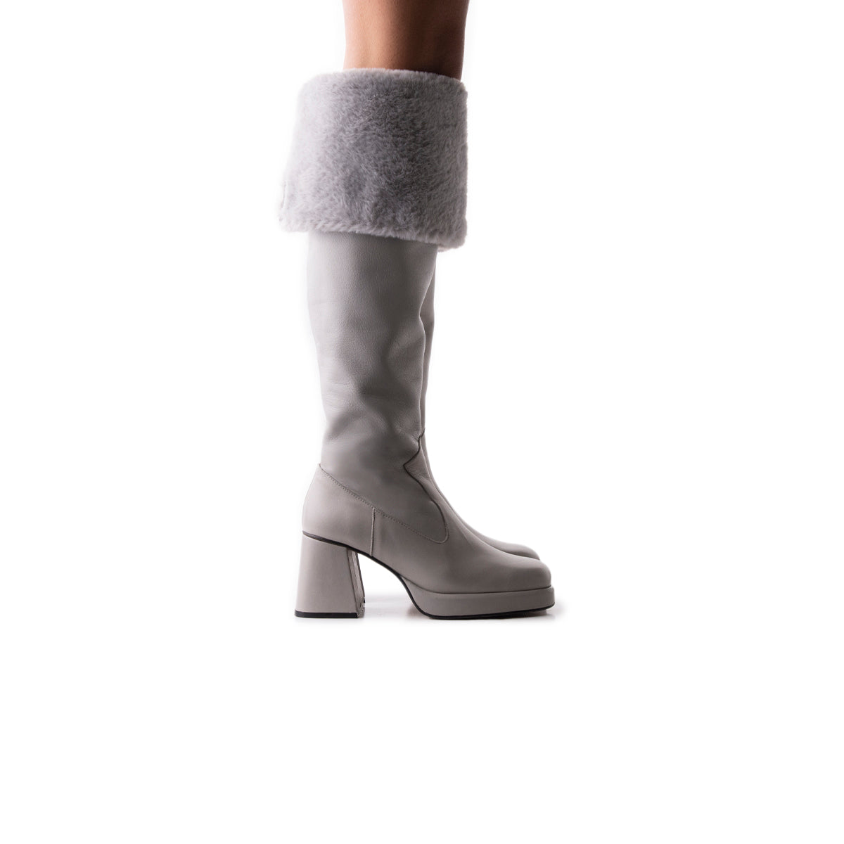 l'intervalle Jesse Cuir gris Gris