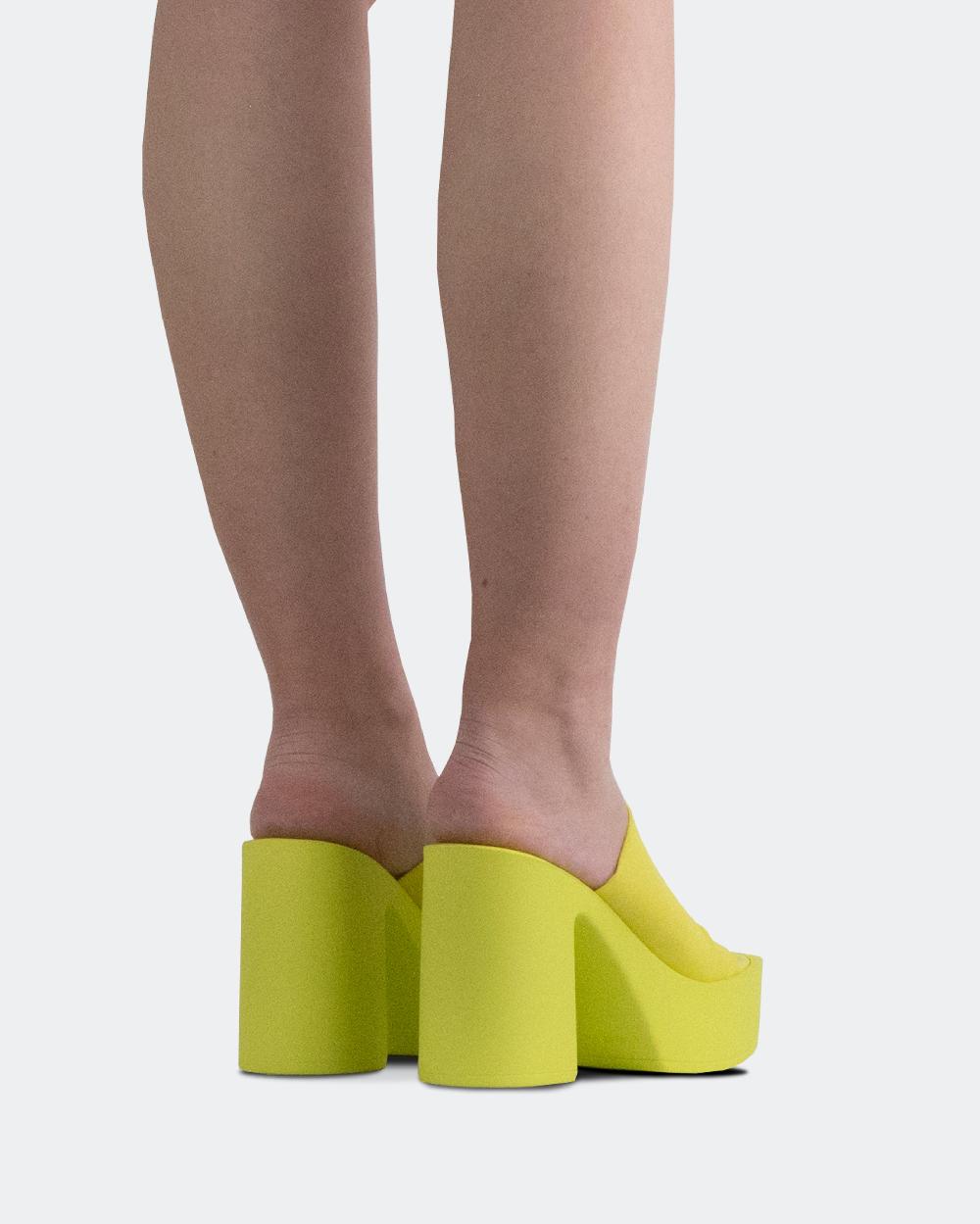 L'intervalle Jourdan Jaune Lycra Jaune