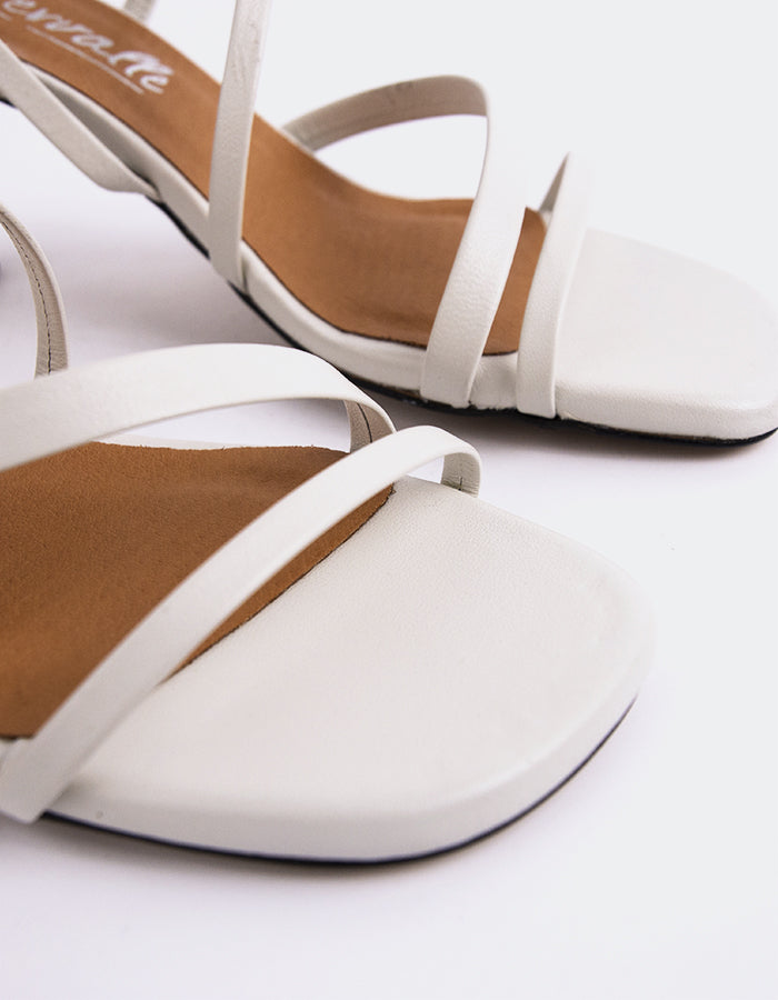 L'intervalle Kowsky Blanc Cassé Cuir Blanc