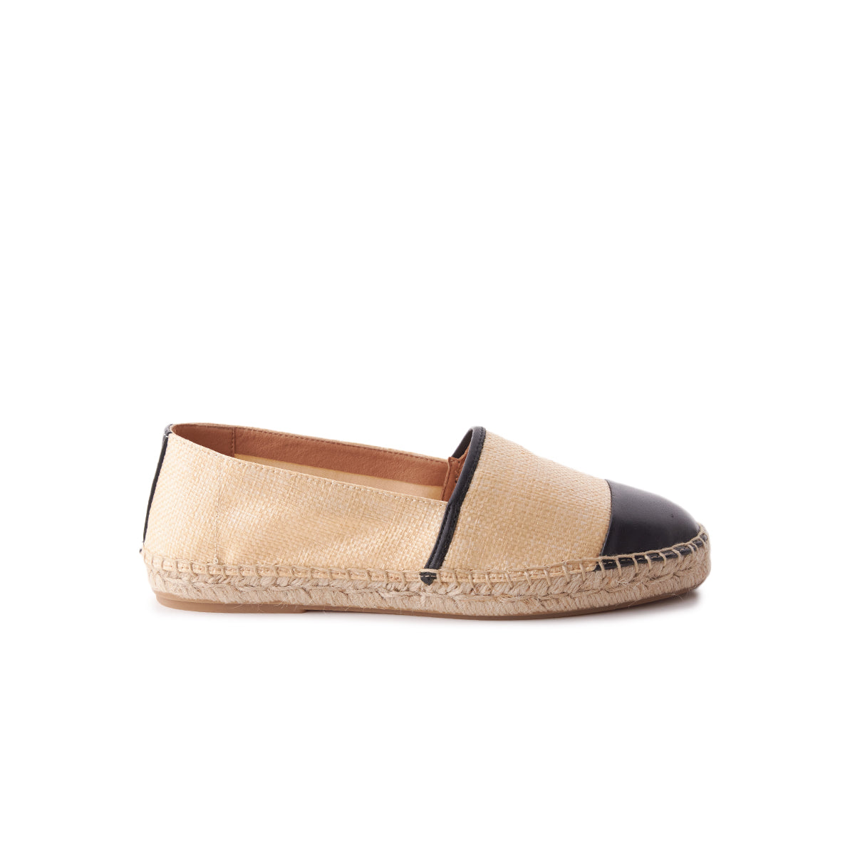 l'intervalle Laura Noir Rafia Noir