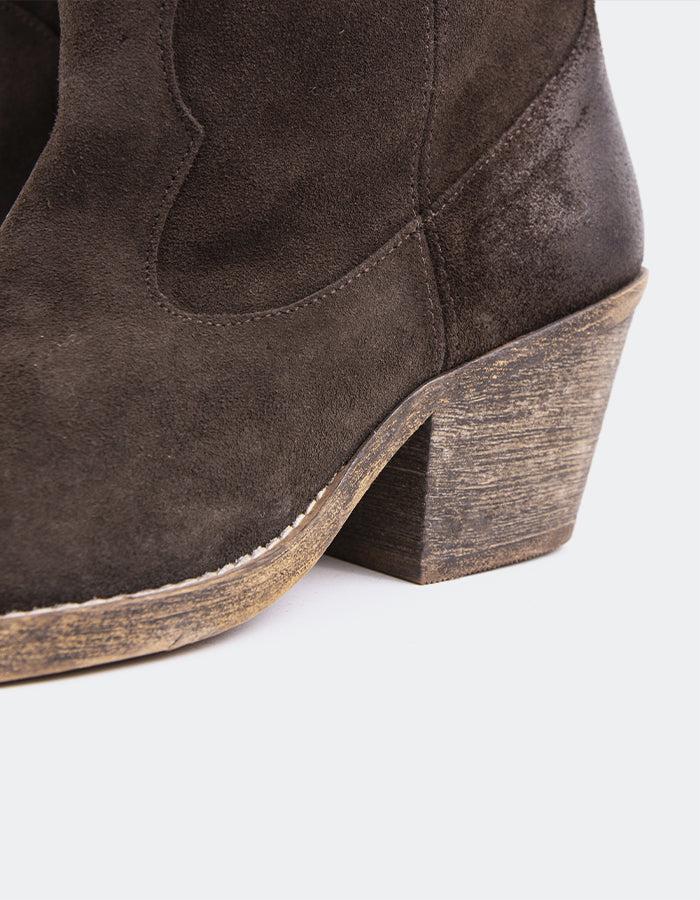 L'intervalle Lewisham Brun Suède Brun