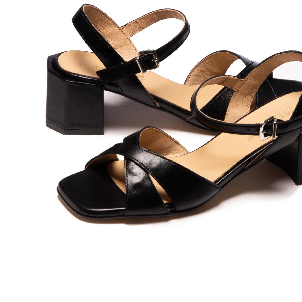 L'intervalle Lilith Noir Cuir