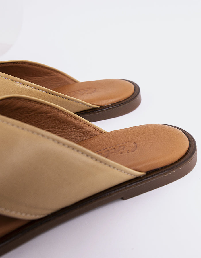 L'intervalle Marigny Chameau Cuir Chameau