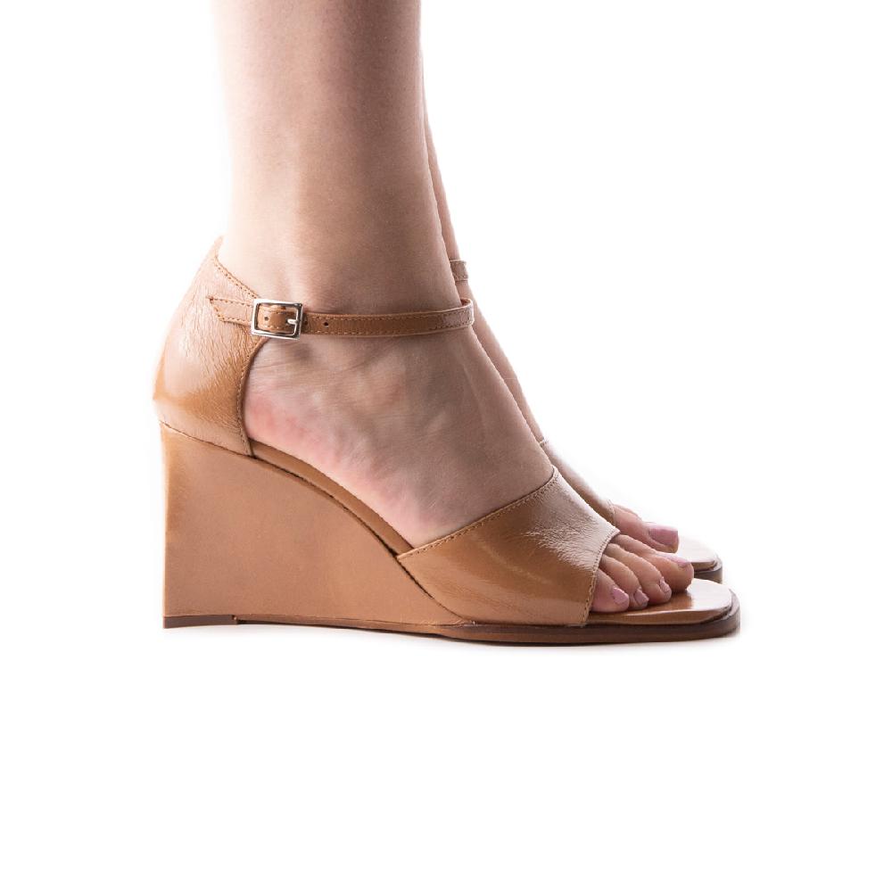 l'intervalle Mariposa Chameau Cuir Chameau