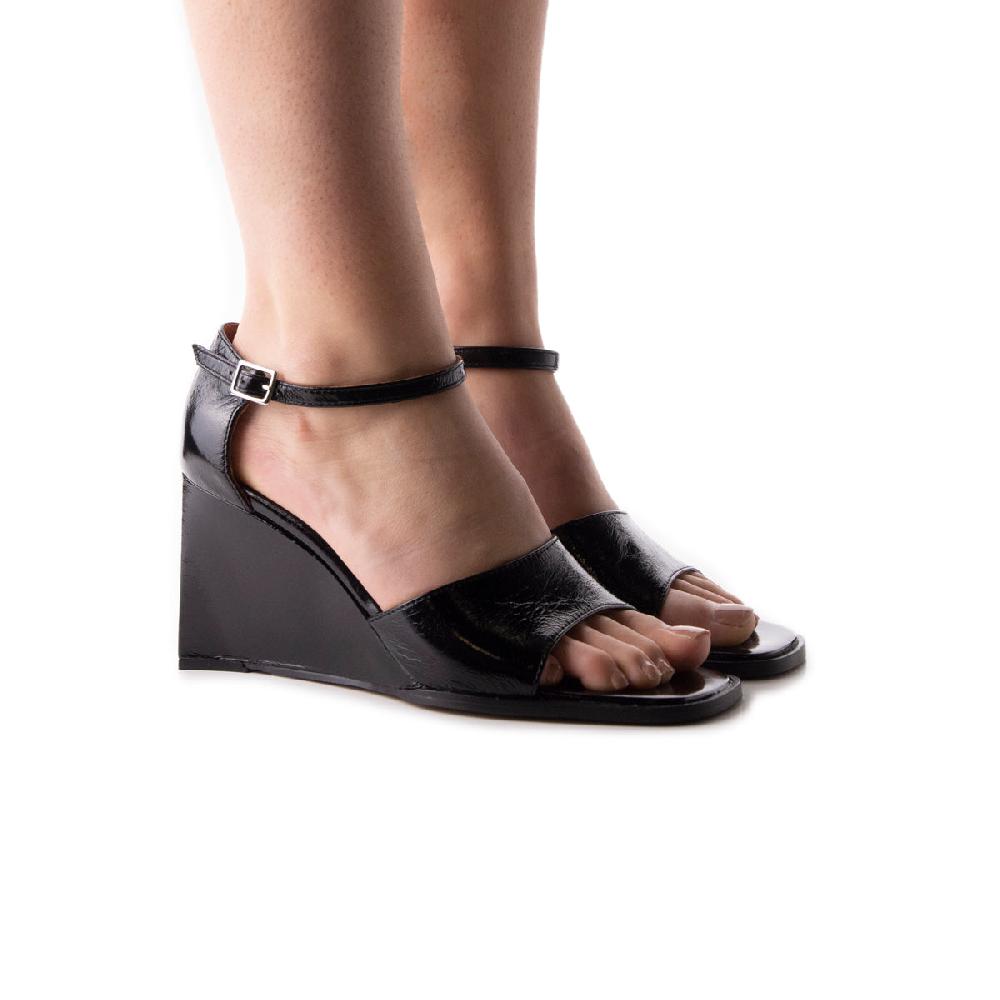 L'intervalle Mariposa Noir Cuir Noir