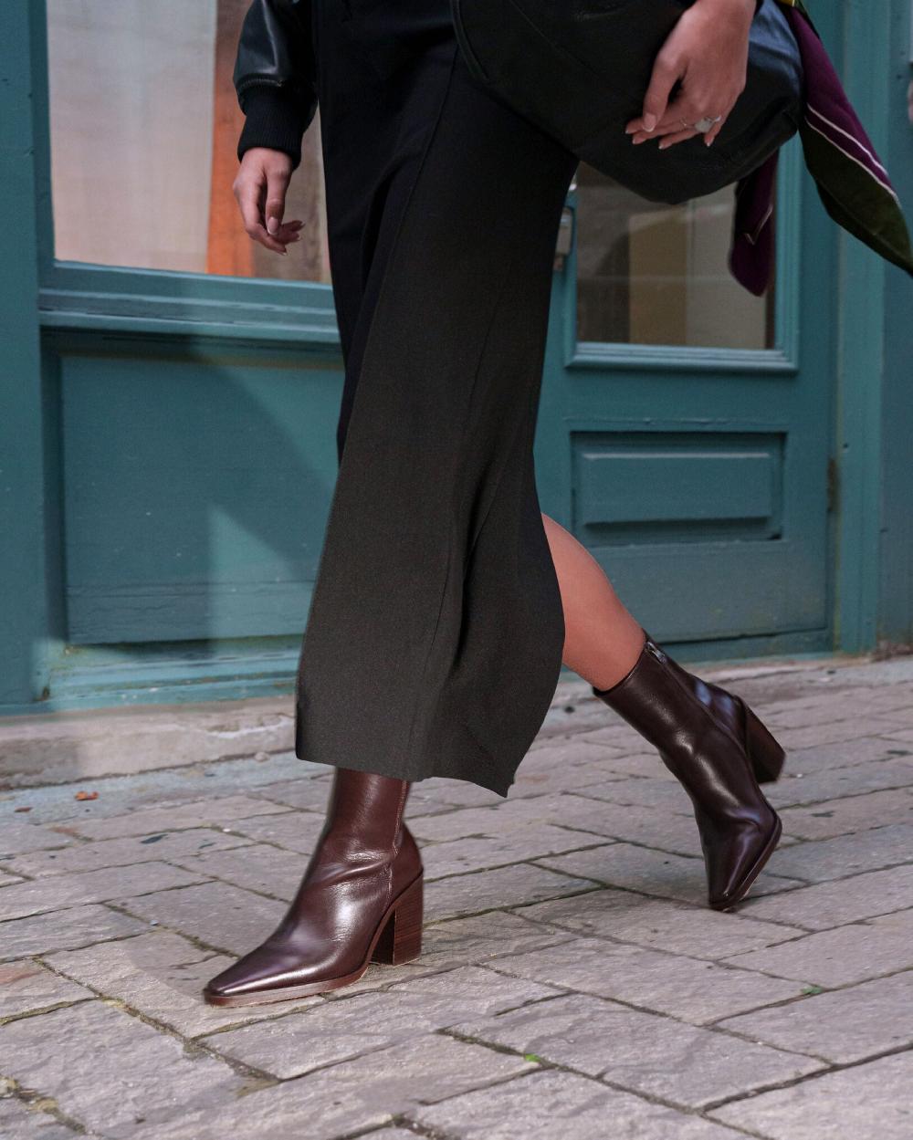 L'intervalle Meraly Cuir Foncé Brun Brun