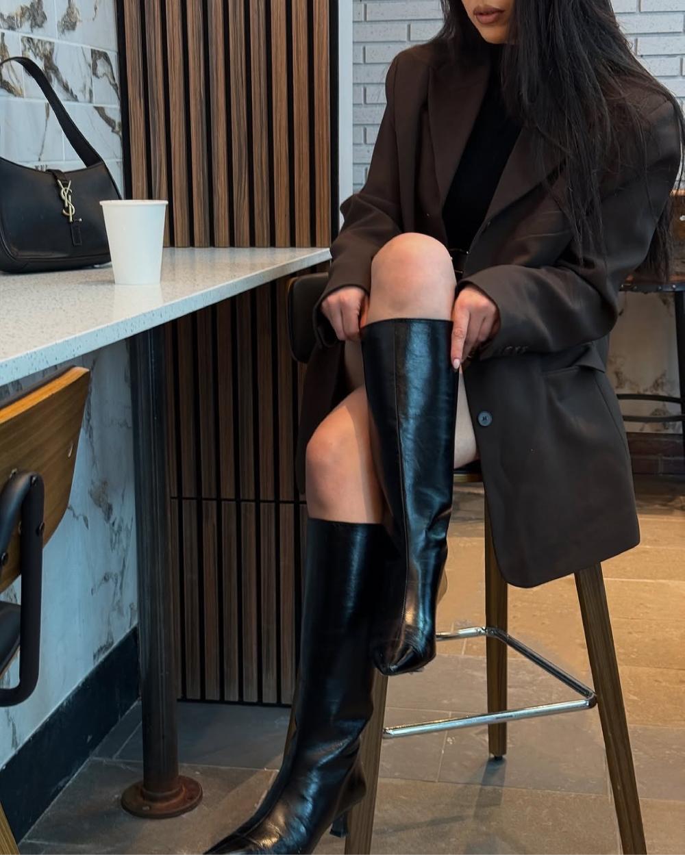 L'intervalle Merit Noir Cuir Noir